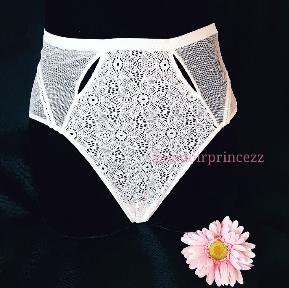🌹 Victoria Secret high waist thong panties